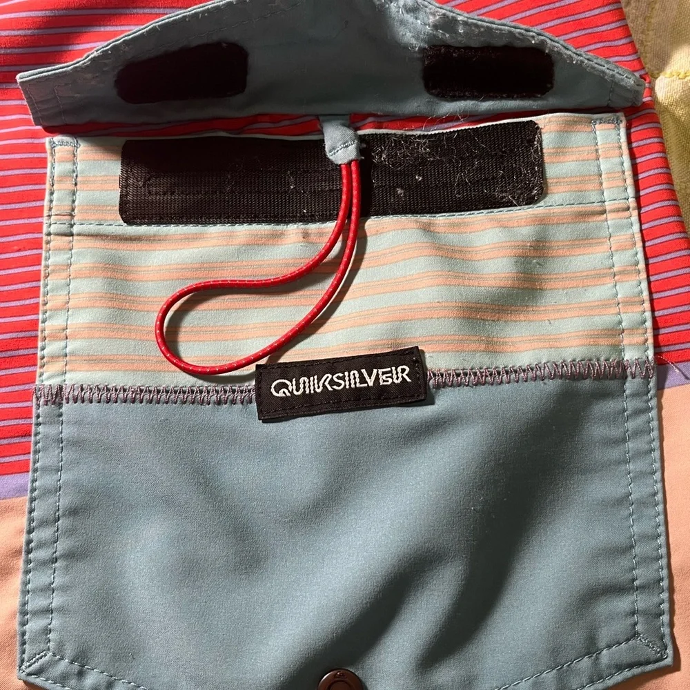 Quiksilver stylish board